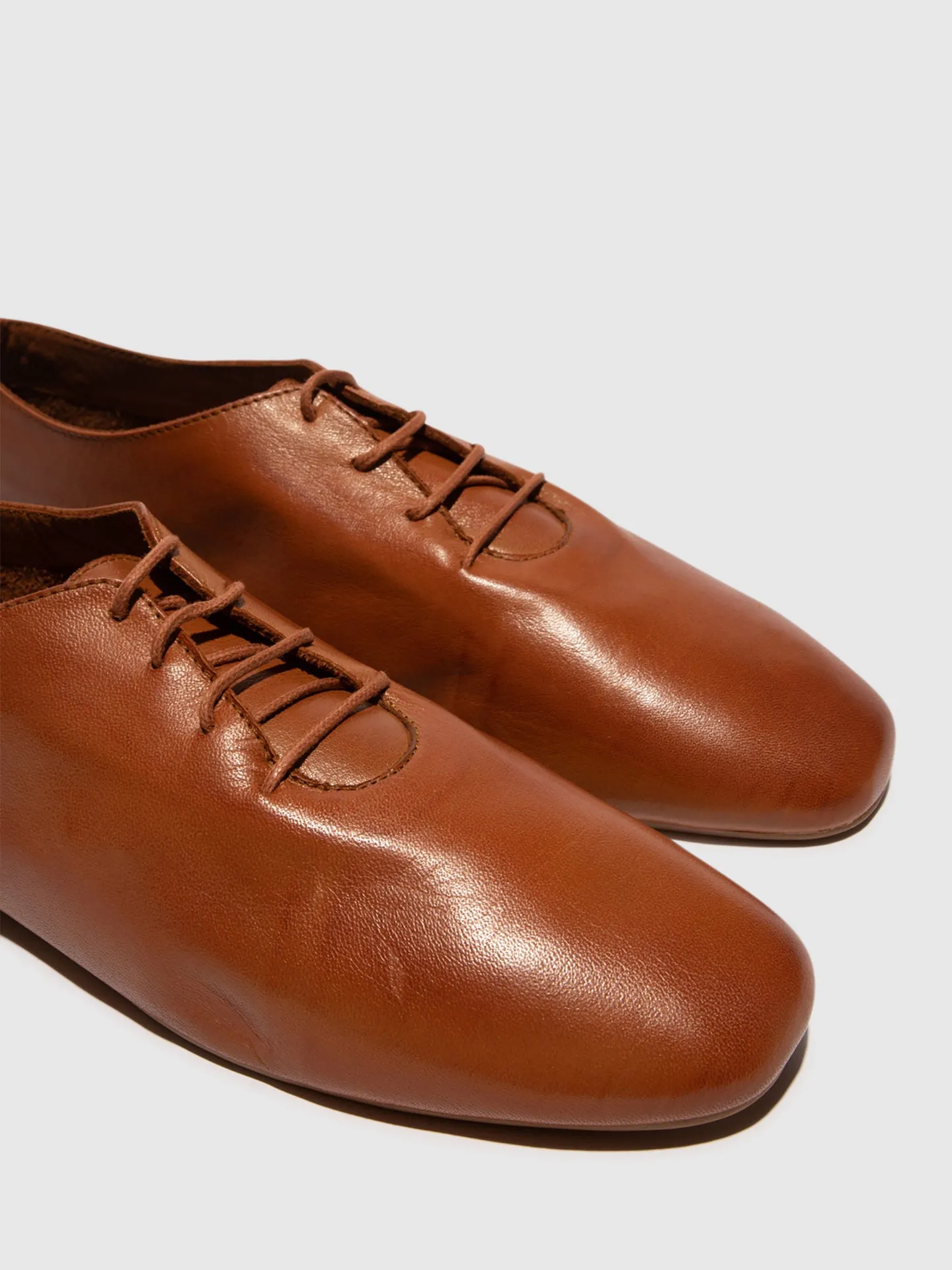 Camel Lace-up Shoes