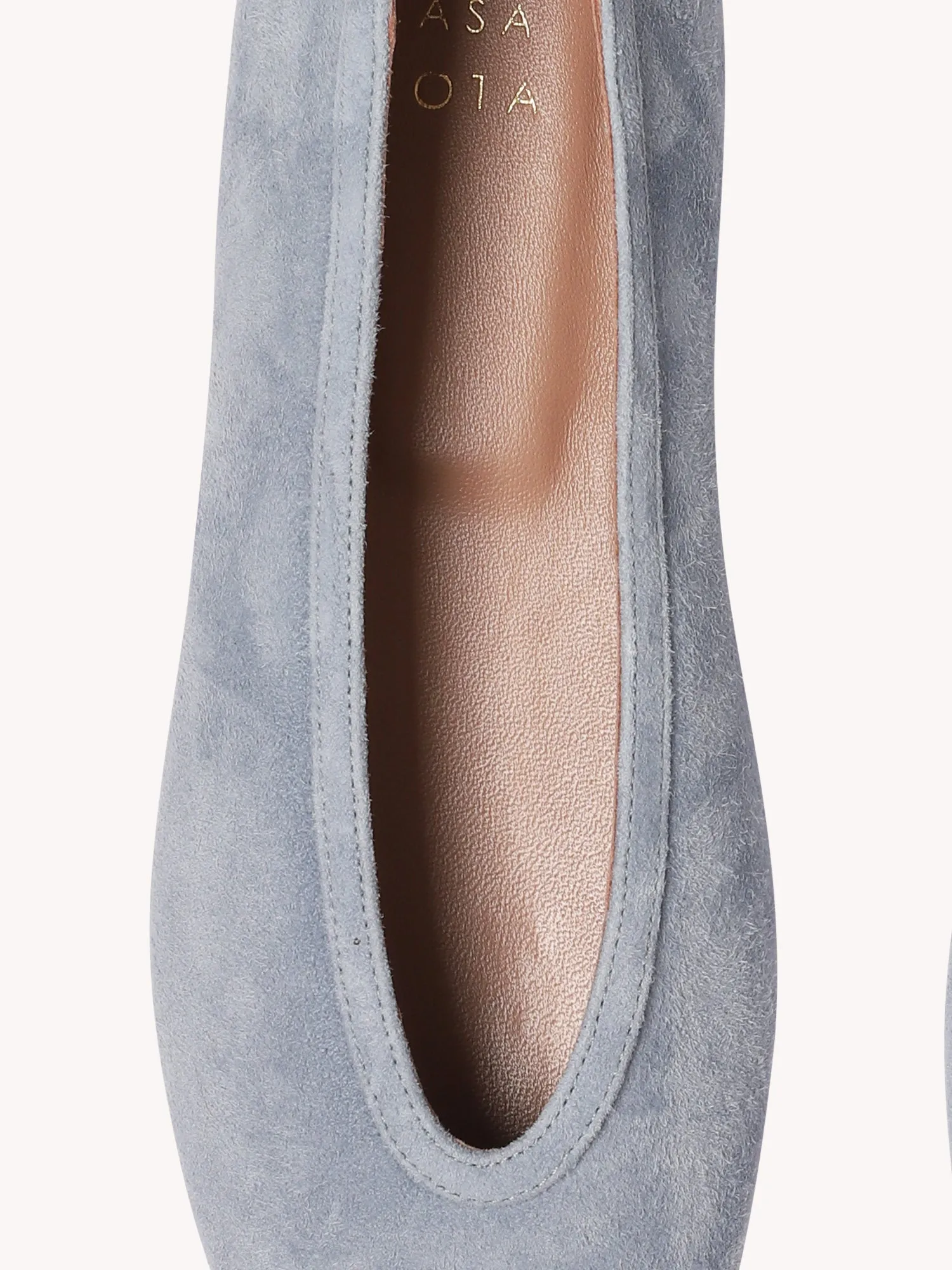 DAFNE SLIP ON