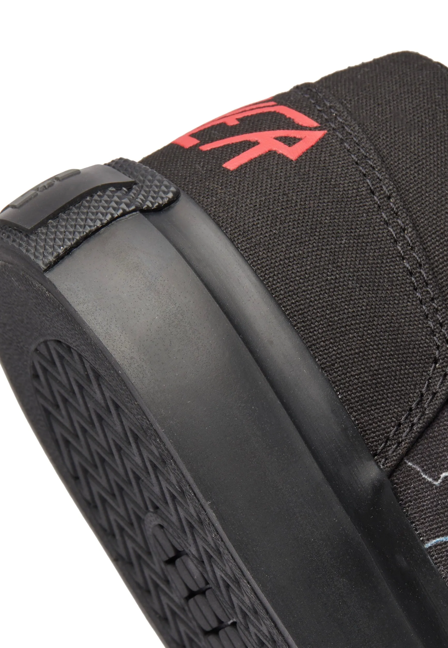 DC x Slayer - Manual Black/Black/Green - Shoes