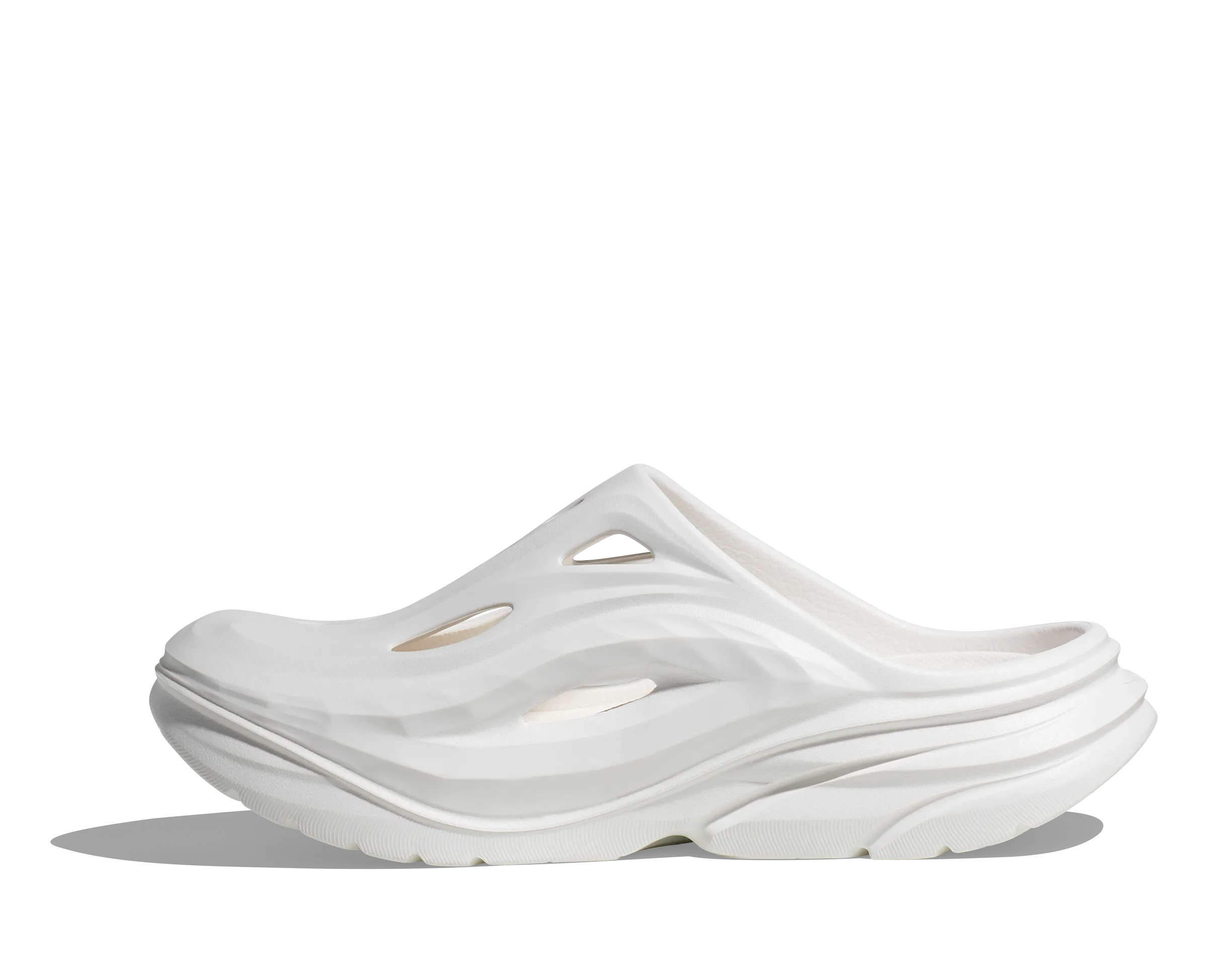HOKA Ora Recovery Mule in White / White