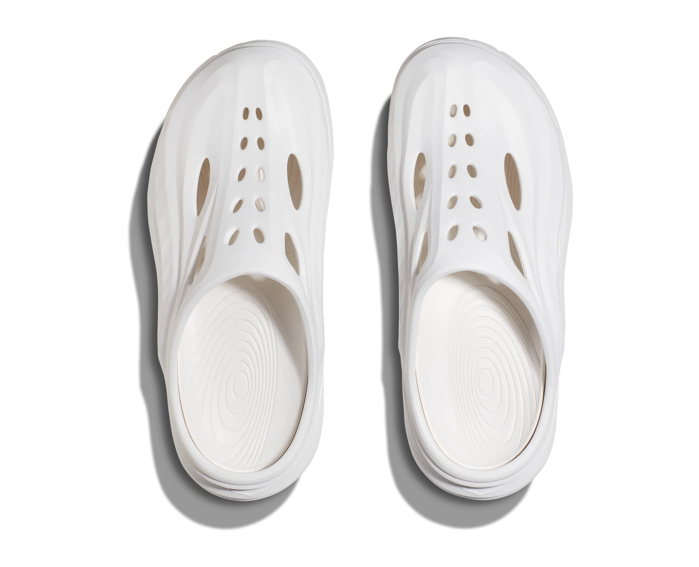 HOKA Ora Recovery Mule in White / White
