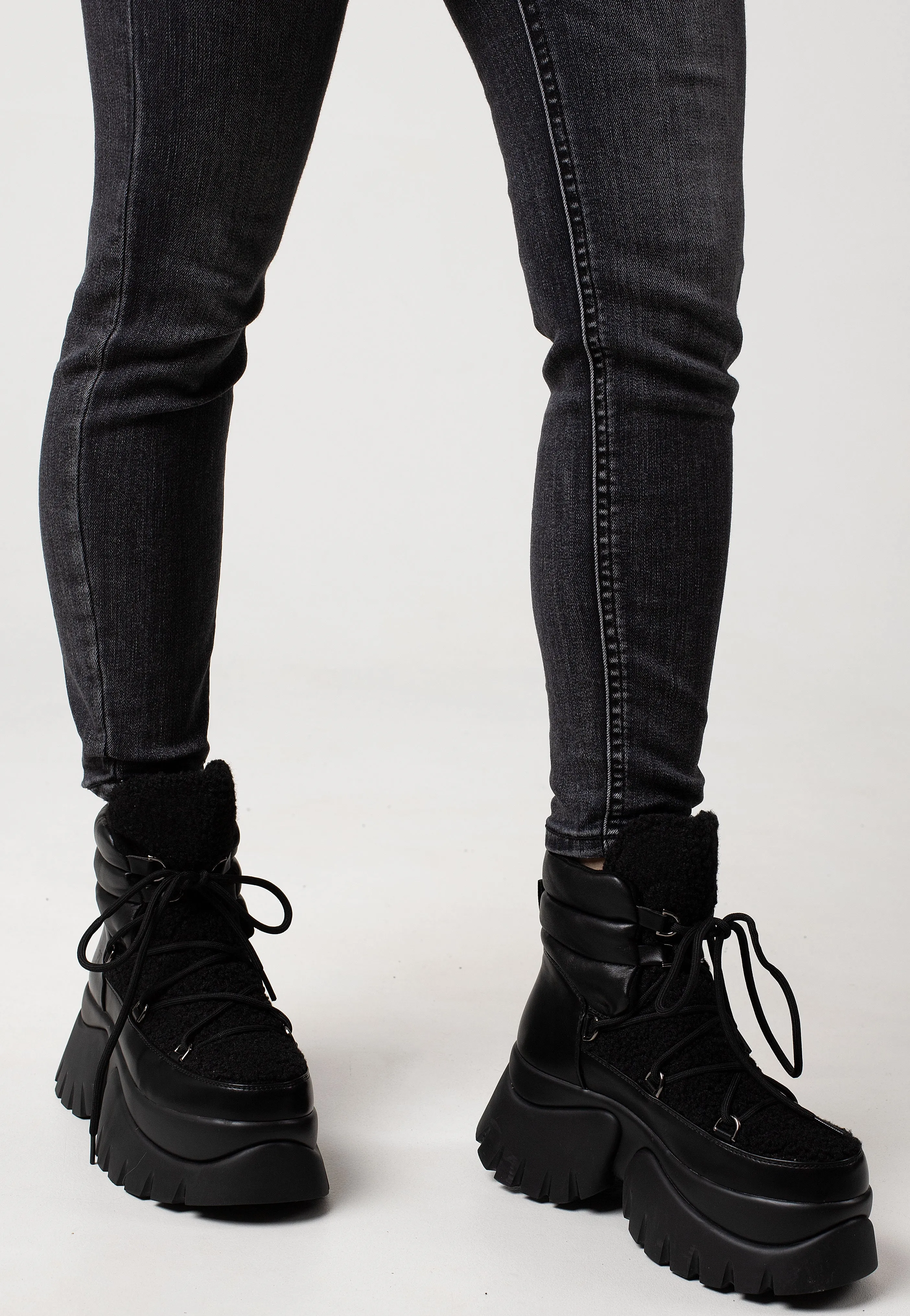 Koi Footwear - Black Fluffy Vilun Black - Girl Shoes