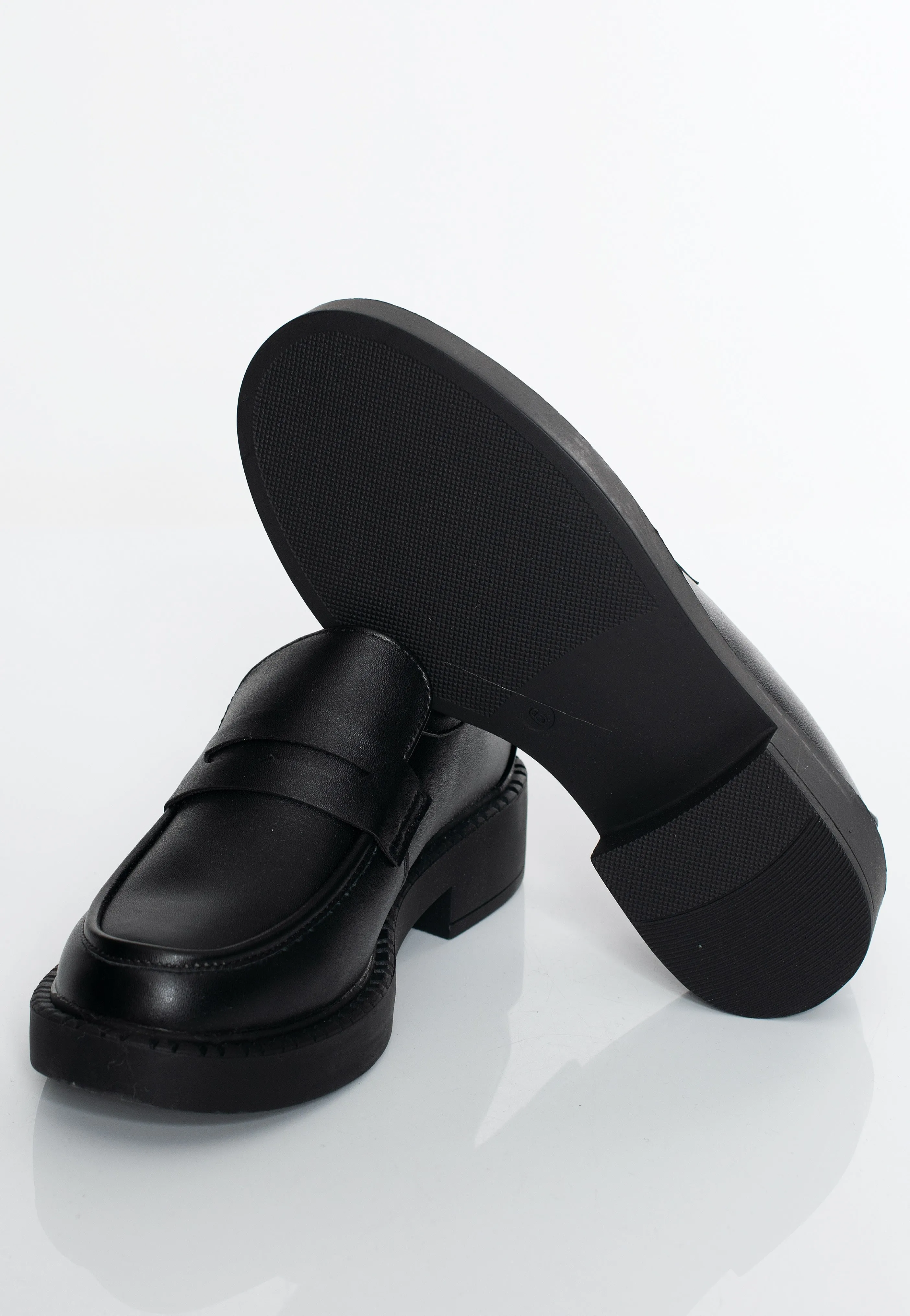Koi Footwear - Dorado Black Tale Loafers Black - Girl Shoes