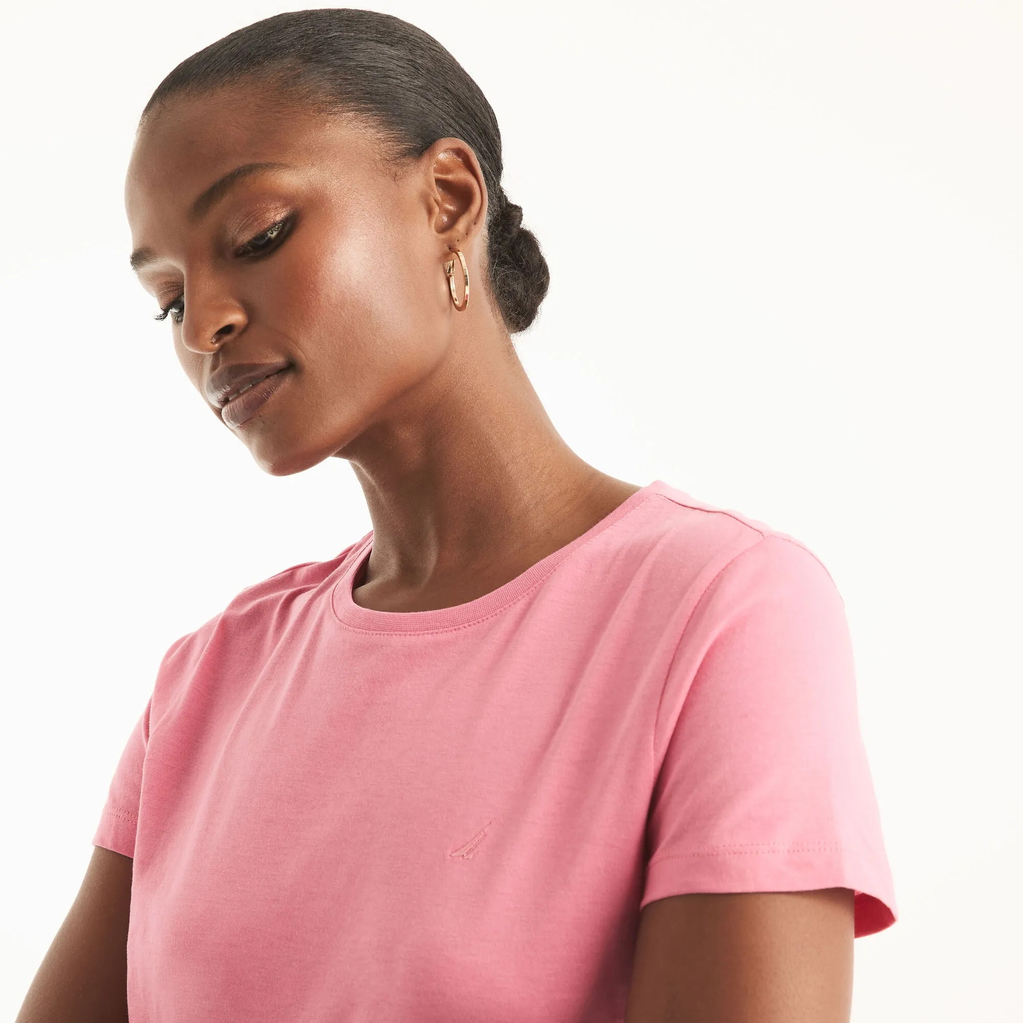 Nautica Womens Sustainably Crafted Solid Crewneck T-Shirt