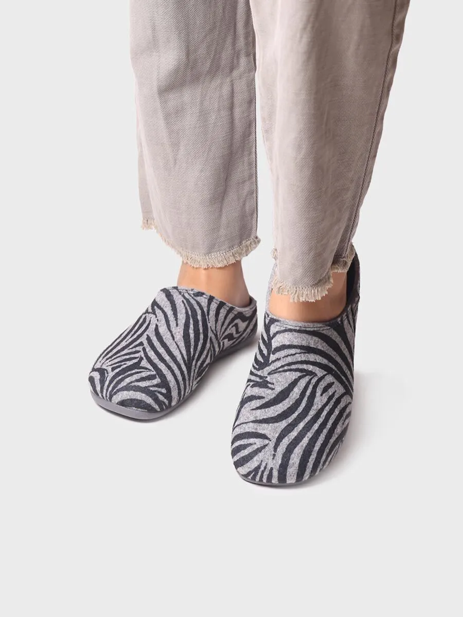 Toni Pons MAUI-NM Womens Slippers Zebra