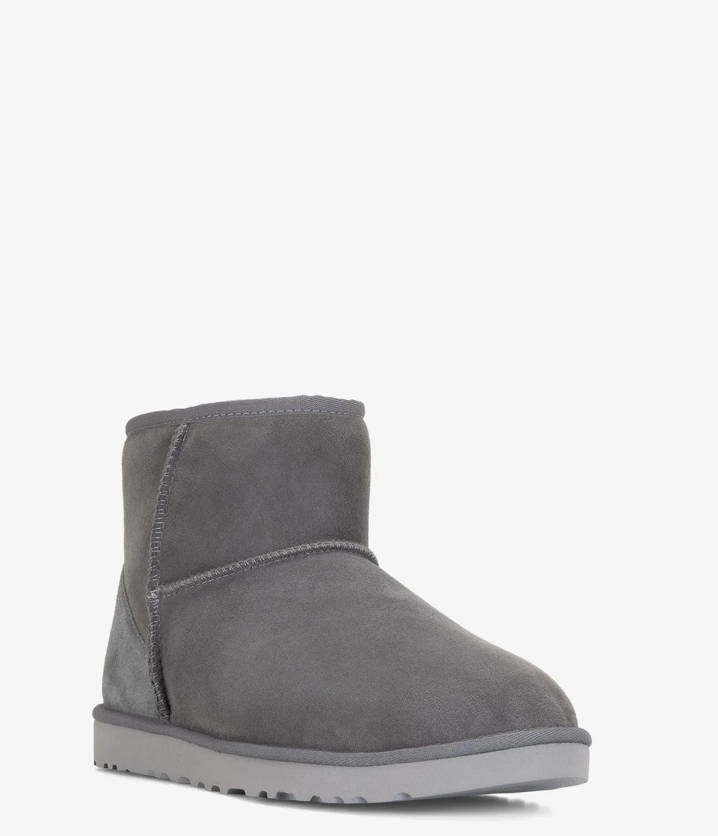 UGG Classic Mini Sheepskin Boot - Men