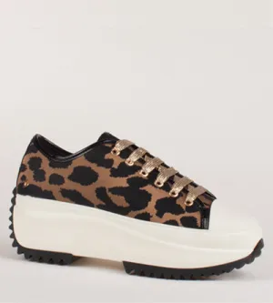 UNA HEALY FINALLY SOMEONE LEOPARD