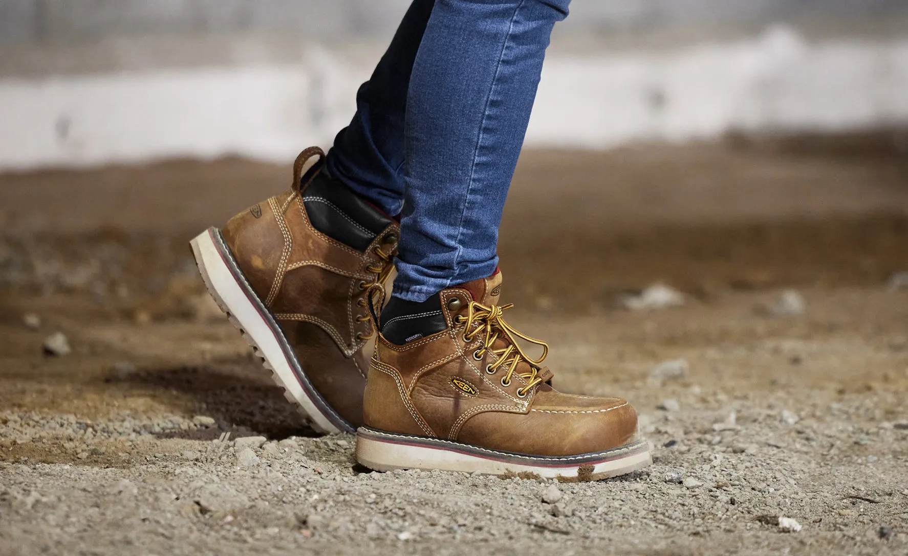 Women's Cincinnati 6" Waterproof Boot (Carbon Toe)  |  Belgian/Sandshell KEEN