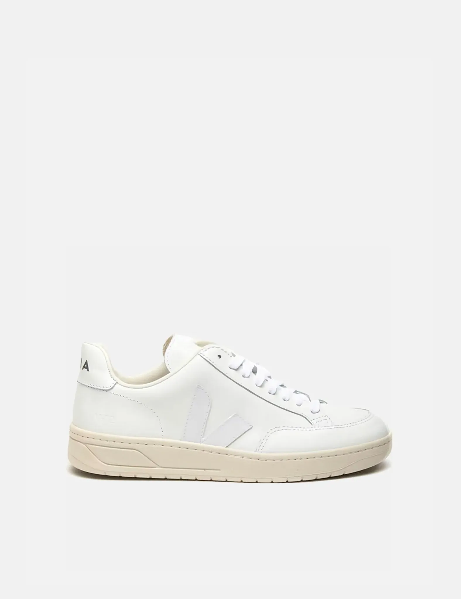 Womens Veja V-12 Leather Trainers - Extra White